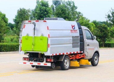 (gu)L(zhng)·܇(ch)_2700S_PL(fng)KLF5031TSLS6͒·܇(ch)