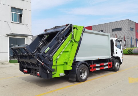 王力壓縮垃圾車廠家_東風(fēng)多利卡11方壓縮垃圾車價(jià)格 王力壓縮垃圾車廠家_東風(fēng)多利卡11方壓縮垃圾車價(jià)格